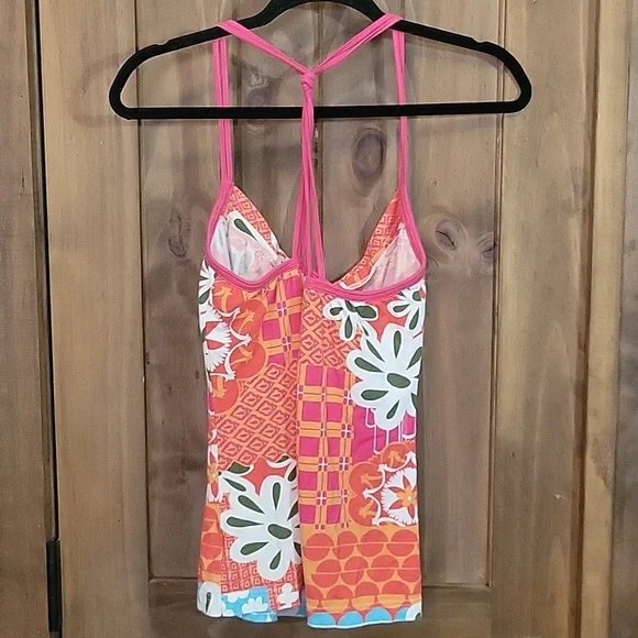 Roxy Tank - Picture 3 of 5